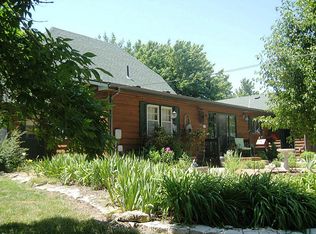 980 T Ave, Council Grove, KS 66846