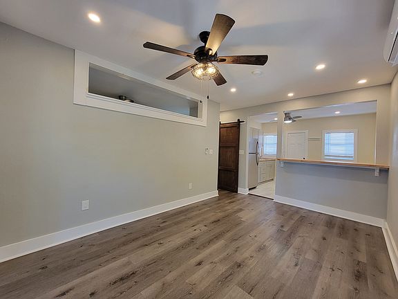 4th image of 345 5th Ave N #7