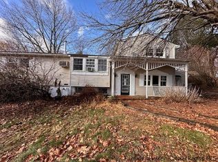 33 Thompson Ln, Stanfordville, NY 12581