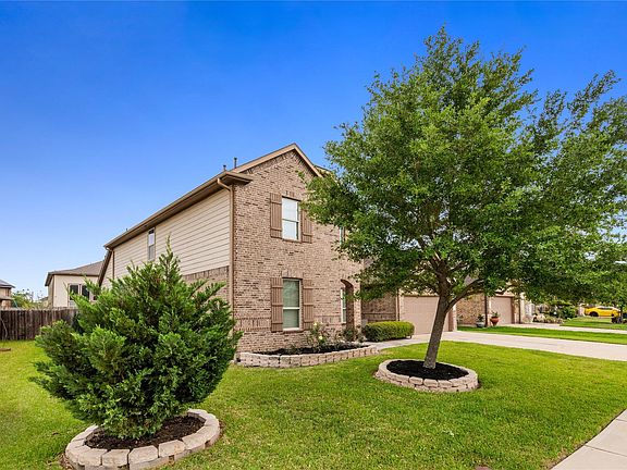 3rd image of 9407 Mineral Rock Ln