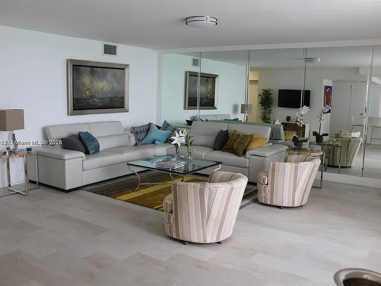 881 Ocean Dr #22F — Photo 6