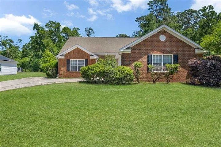 10737 Sycamore Ridge Ln — Photo 2