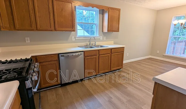 219 Toulouse St — Photo 8