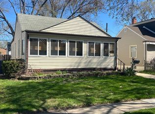 33958 Harroun St, Wayne, MI 48184