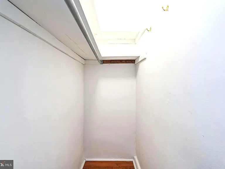 4543 Baker St — Photo 13