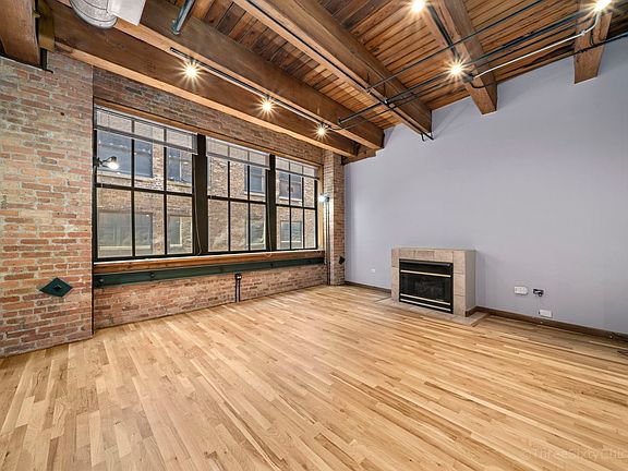 4th image of 732 S Financial Pl APT 611