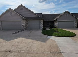 1436 Canterbury Ct, Goshen, IN 46526