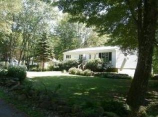 615 Cross Country Rd, Pembroke, NH 03275