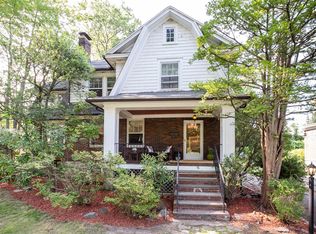 16 Pierce St, New Rochelle, NY 10801