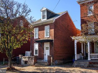 320 S 17th St, Harrisburg, PA 17104