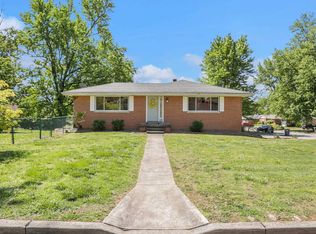 5607 Twickingham Dr, Evansville, IN 47711