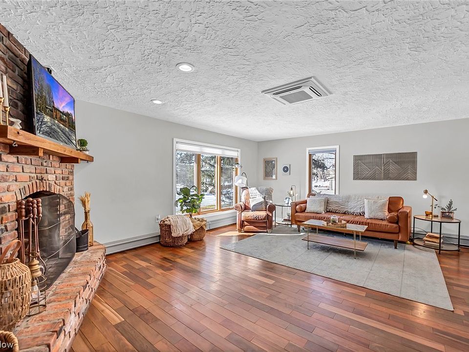 7236 Sherman Rd, Chesterland, OH 44026 Zillow