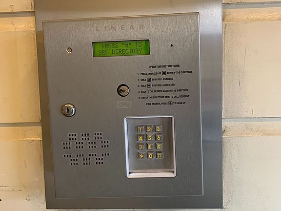 2nd image of 2286 Jackson St APT 5