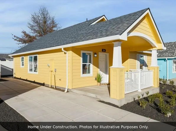 190 New Spirit Way Lot 30, Medford, OR 97501