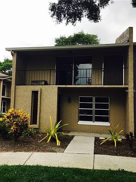 1st image of 842 Town Cir #842