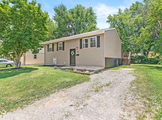 9625 E 39th St, Indianapolis, IN 46235