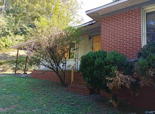 1513 Walls St, Guntersville, AL 35976