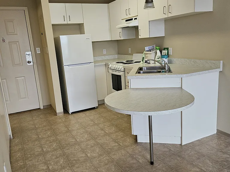 3528 Vanness Ave — Photo 15
