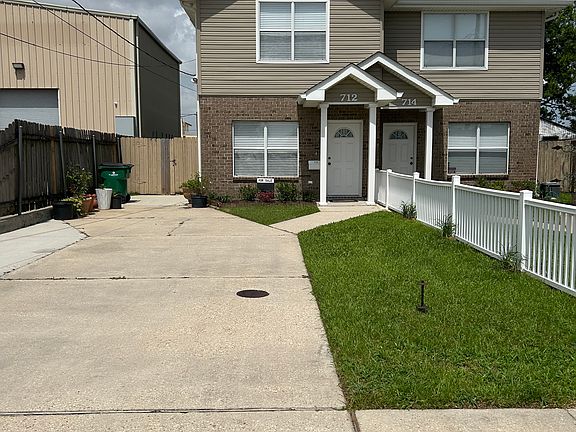 2nd image of 712 Brockenbraugh Ct