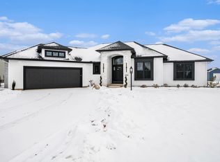 54883 Sheena Ln, Elkhart, IN 46517