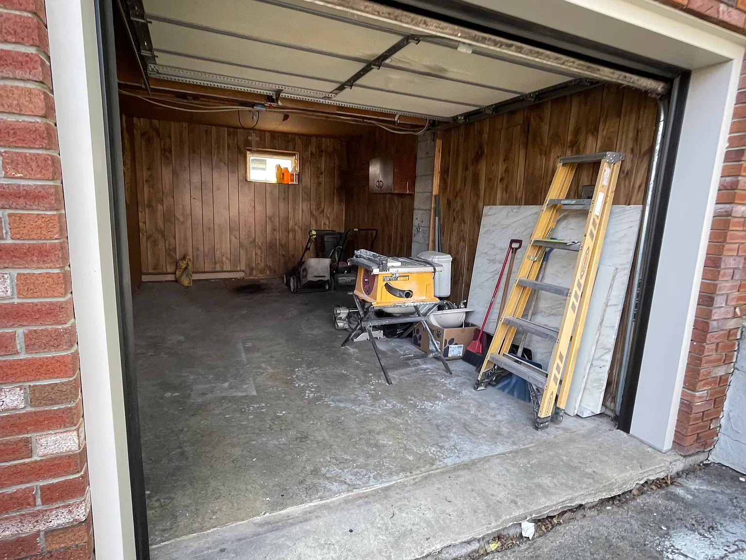 3 bed, 1200 sqft, $1,800 — Photo 3