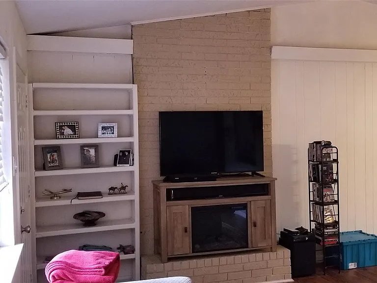 2114 Ann Arbor Ave #B — Photo 4