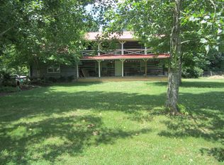 186 K & J Ln, Tullahoma, TN 37388