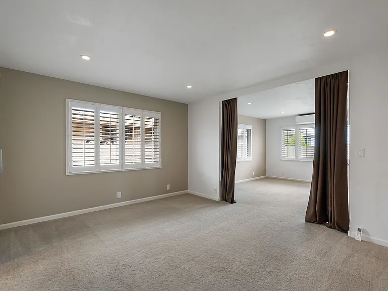 94-1007 Akaku St — Photo 29