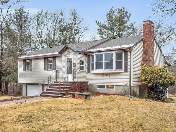 17 Brentwood Dr, Reading, MA 01867