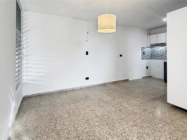 9 L Calle Ext #6 — Photo 3