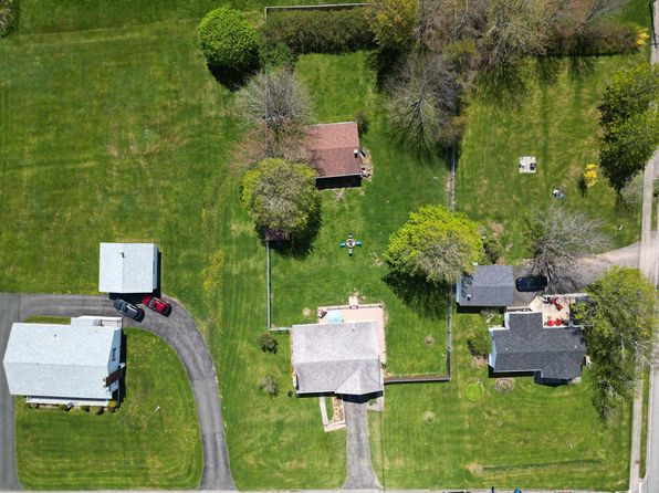 47 Hebrides Dr, Westmount, NS B1R 2A3