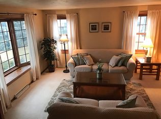 1832 Charles St, De Pere, WI 54115