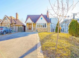 3 Fairleigh Cres, Toronto, ON M6C 3R7