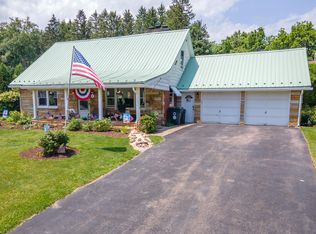 7035 Scenic Dr, Bloomsburg, PA 17815