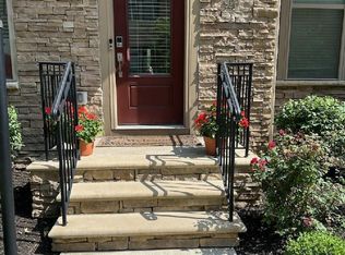 950 Pullman Pl UNIT 27, Columbus, OH 43212