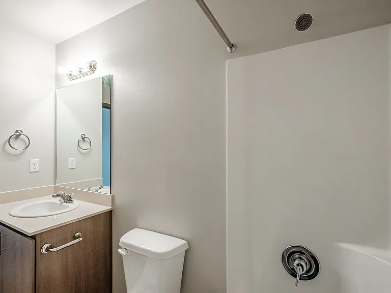 Jefferson Terrace Apartments — Photo 12