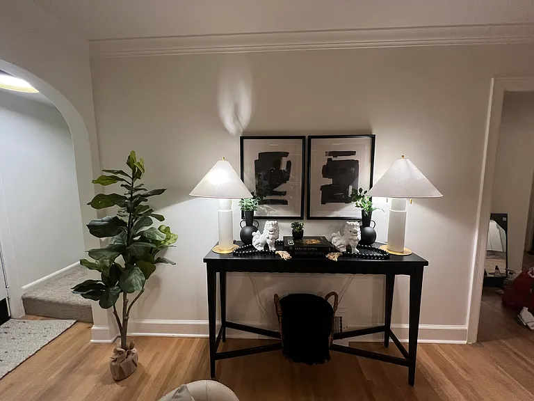 427 N Battin Ave — Photo 11