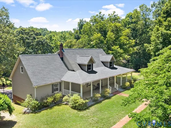 191 Fairfield Dr, King William, VA 23086