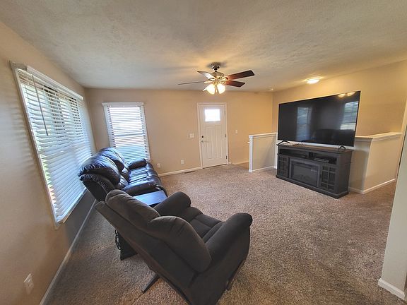 5th image of 6437 Browns Pkwy #643