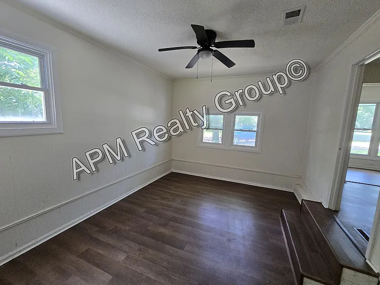 27 Bethune Ct — Photo 11