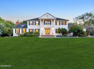 8 Woodhollow Dr, Holmdel, NJ 07733