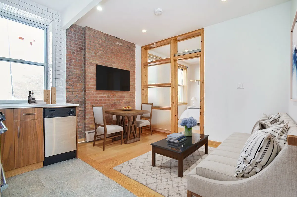 Building Photo - 75 Baxter St #4