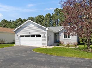 2974 Emerald Isle, Traverse City, MI 49684