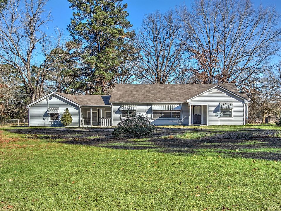 10048 State Hwy 204, Cushing