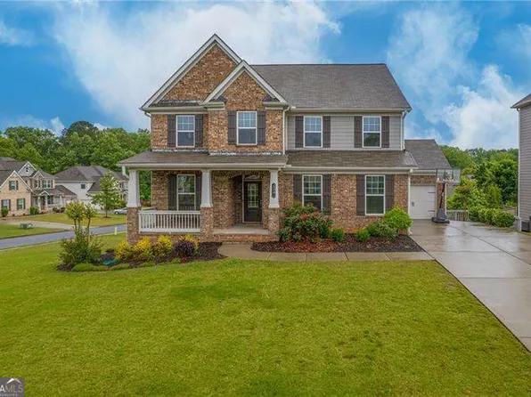 301 Cochin Dr, Woodstock, GA 30188