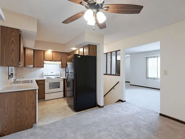 5230 Prescott Ave, Lincoln, NE 68506