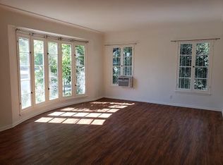 8857 Burton Way, Los Angeles, CA 90048