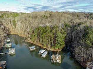 226 Robertson Ct, Dawsonville, GA 30534
