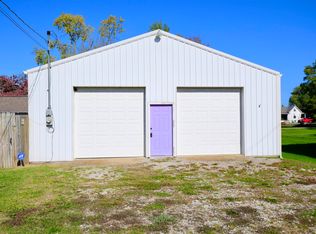 1301 7th St, Bedford, IN 47421