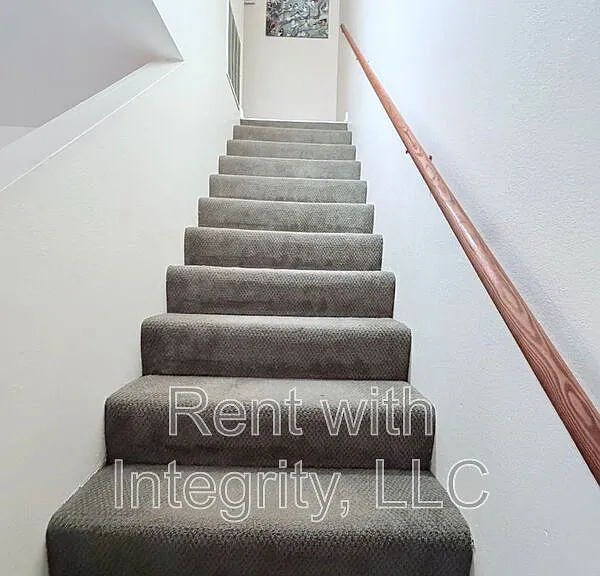 1352 Ocala Rd #B — Photo 2